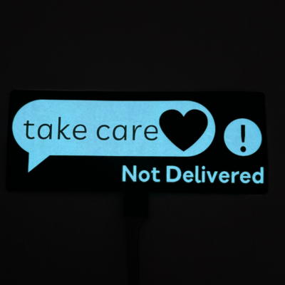 Alternative view of Naklejka LED Take Care Not Delivered - Elektryczna, Panel świetlny na szybę samochodu