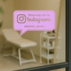 Naklejka Obserwuj nas na Instagramie na witrynę - Personalizacja - obrazek 3