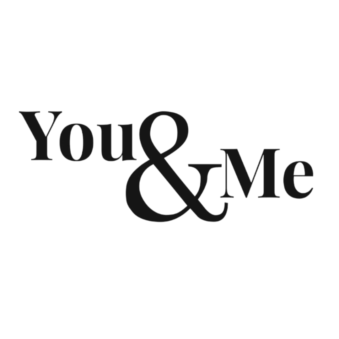 Naklejka na ścianę You & Me – Pełna Personalizacja!